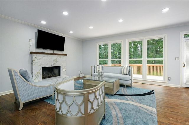 1716 Crowes Lake Court, Lawrenceville, GA 30043