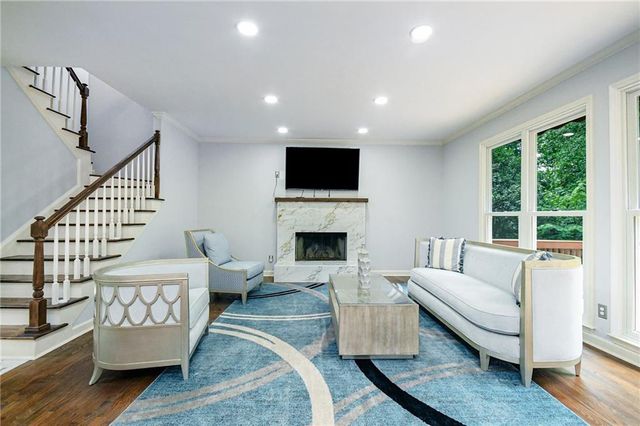1716 Crowes Lake Court, Lawrenceville, GA 30043