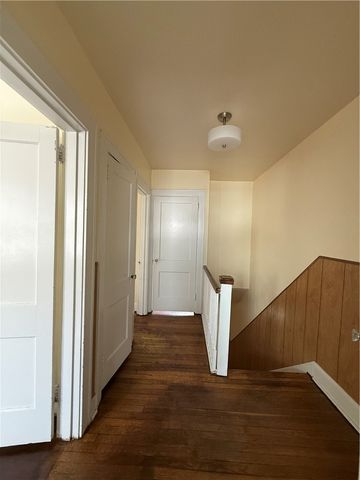 2332 Sherbrook St, Squirrel Hill, PA 15217