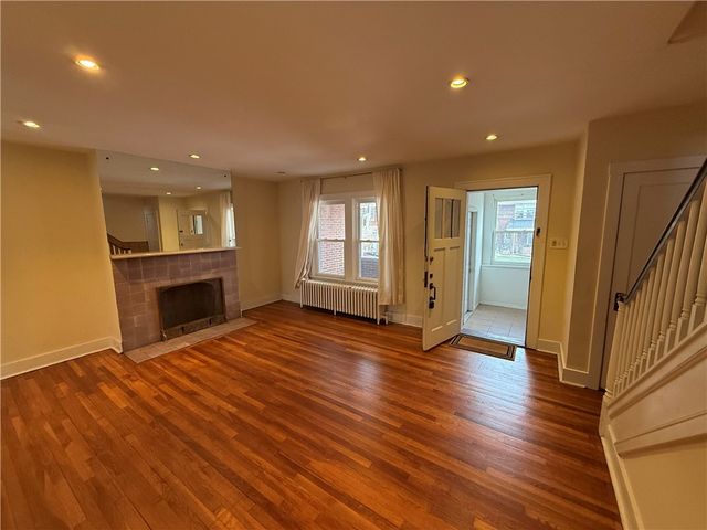 2332 Sherbrook St, Squirrel Hill, PA 15217