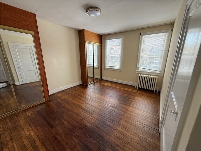 2332 Sherbrook St, Squirrel Hill, PA 15217