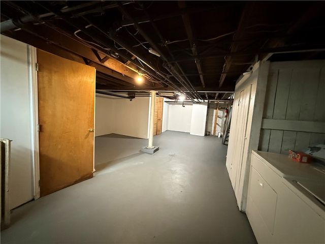 2332 Sherbrook St, Squirrel Hill, PA 15217
