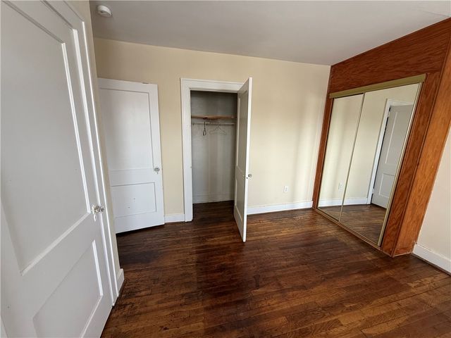 2332 Sherbrook St, Squirrel Hill, PA 15217