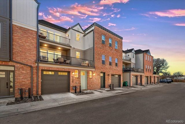 8028 W 52nd Lane B, Arvada, CO 80002