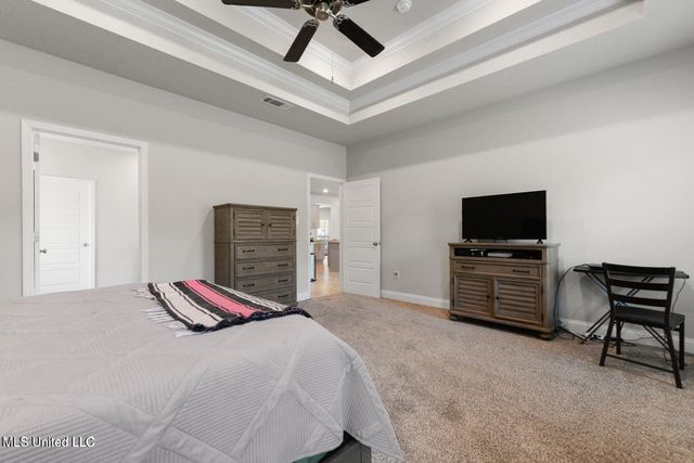 12213 Savannah Circle, Ocean Springs, MS 39564
