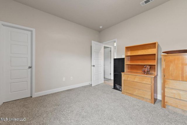 12213 Savannah Circle, Ocean Springs, MS 39564