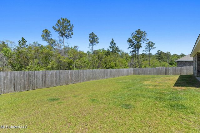 12213 Savannah Circle, Ocean Springs, MS 39564