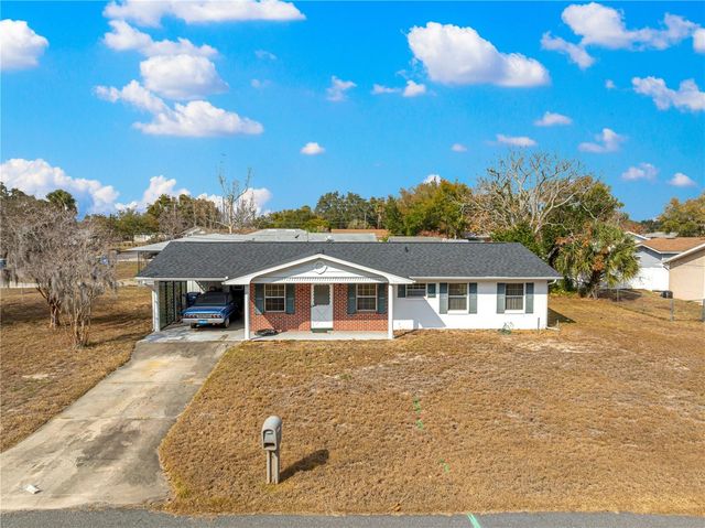 1301 NICHOLS DRIVE, Tavares, FL 32778