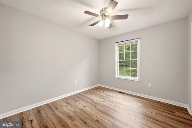 120 COMANCHE TRL, Winchester, VA 22602
