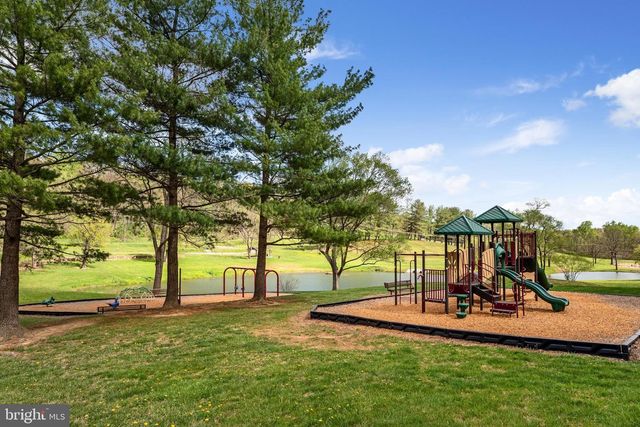 120 COMANCHE TRL, Winchester, VA 22602