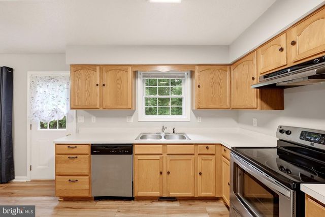 120 COMANCHE TRL, Winchester, VA 22602
