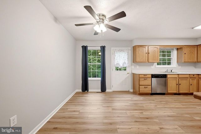 120 COMANCHE TRL, Winchester, VA 22602