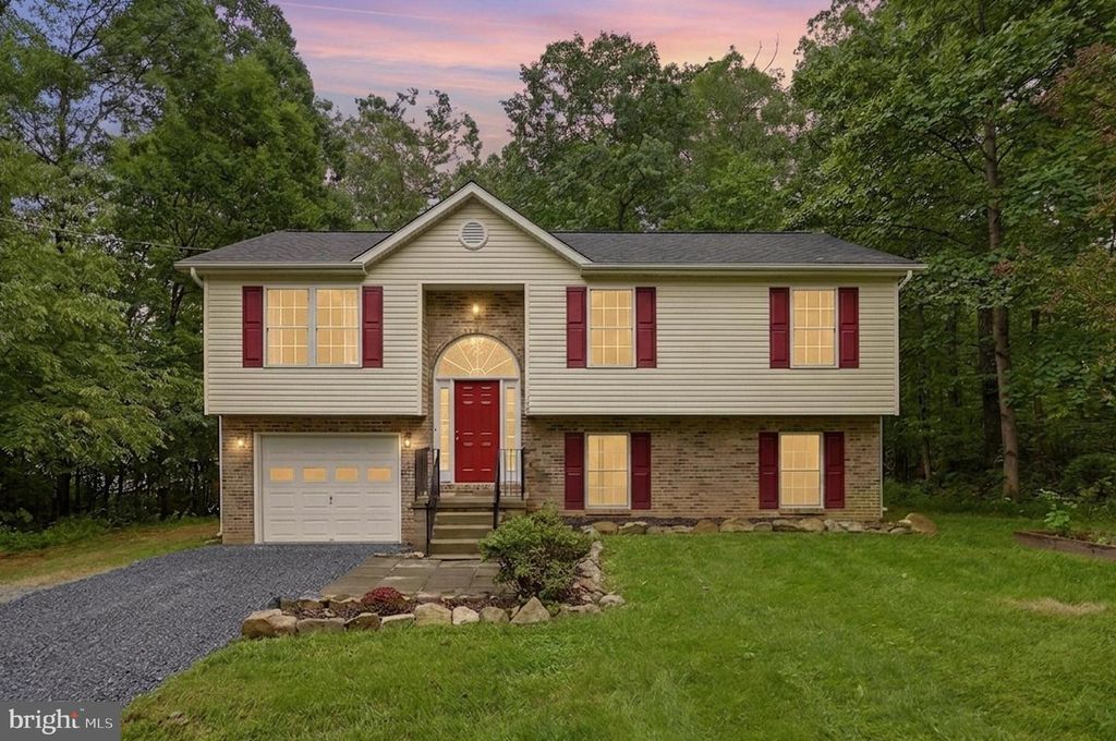 120 COMANCHE TRL, Winchester, VA 22602