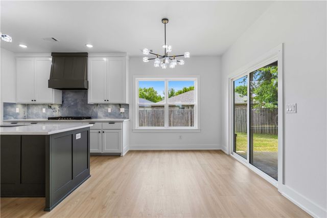 5404 SW Remington Road, Bentonville, AR 72713