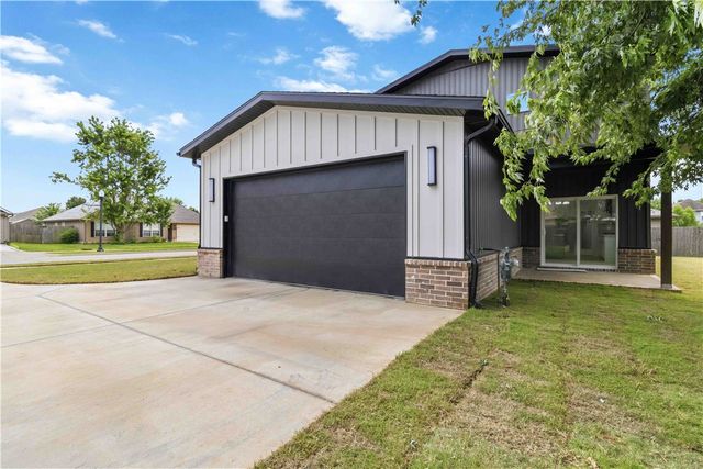 5404 SW Remington Road, Bentonville, AR 72713