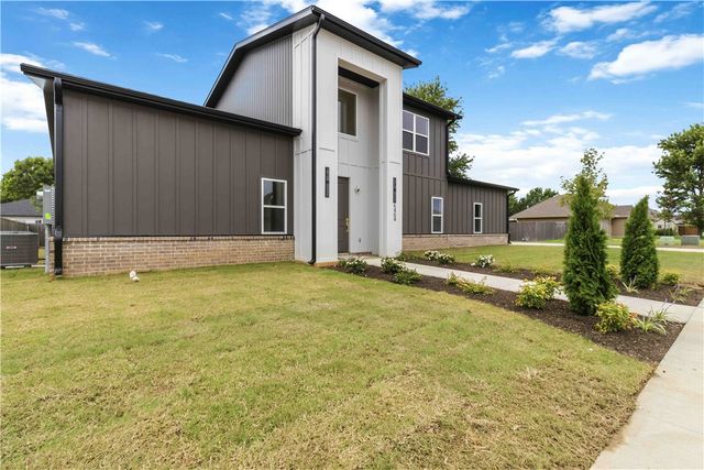 5404 SW Remington Road, Bentonville, AR 72713