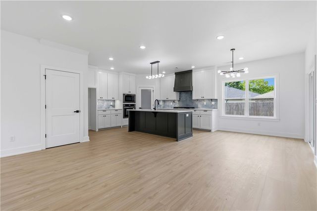 5404 SW Remington Road, Bentonville, AR 72713