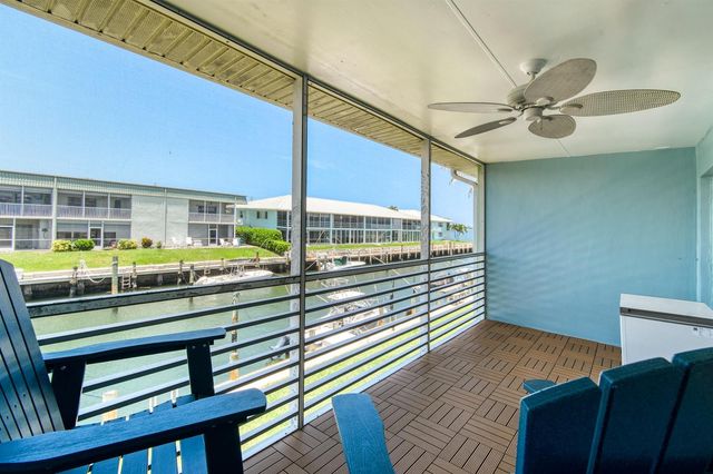 117 Lehane Terrace 211, North Palm Beach, FL 33408