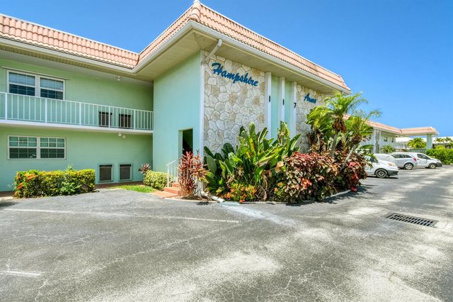 117 Lehane Terrace 211, North Palm Beach, FL 33408