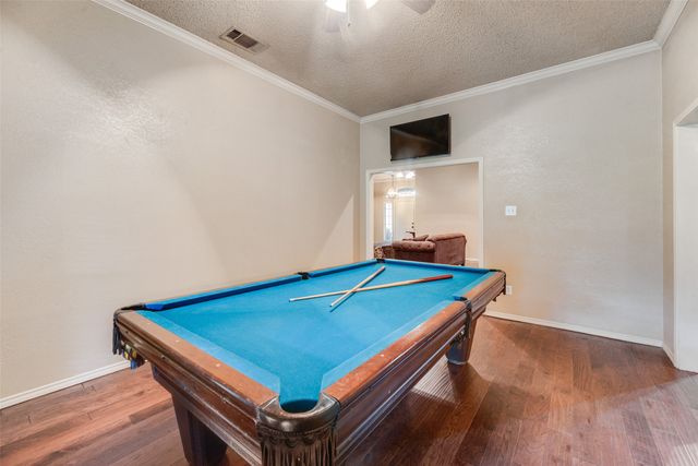 2921 Oak Ridge Drive, Hurst, TX 76054