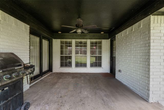 2921 Oak Ridge Drive, Hurst, TX 76054