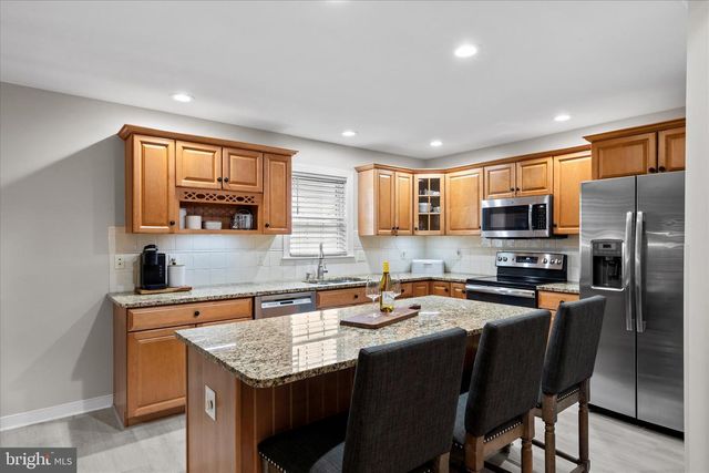 1210 OCEAN PKWY, Ocean Pines, MD 21811
