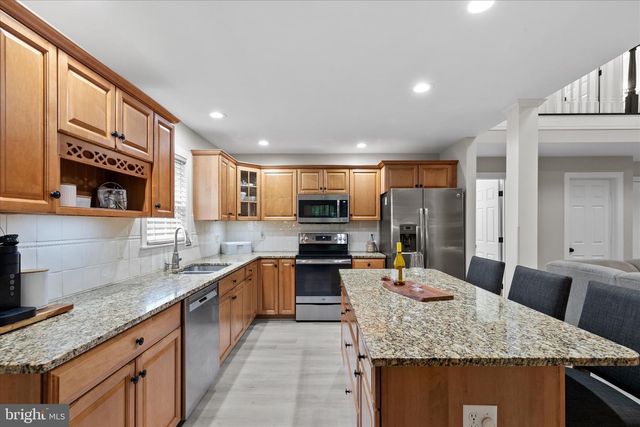 1210 OCEAN PKWY, Ocean Pines, MD 21811
