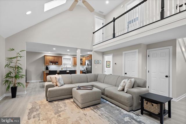 1210 OCEAN PKWY, Ocean Pines, MD 21811