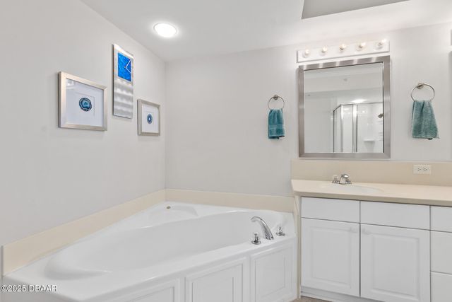 2055 S Atlantic Ave Apt 1002, Daytona Beach Shores, FL 32118