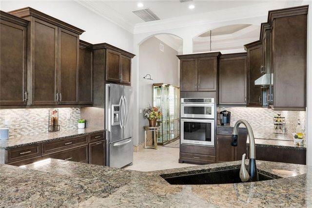 11711 Royal Tee CIR, Cape Coral, FL 33991