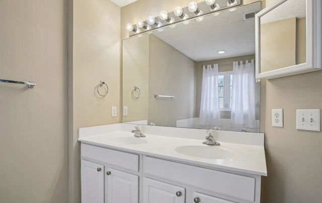 7841 Heaton Way, Nashville, TN 37211