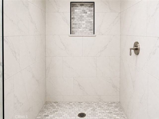 160 S Eucalyptus Avenue 111, Rialto, CA 92376