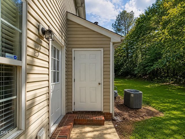 1610 Briarmont Court, Raleigh, NC 27610