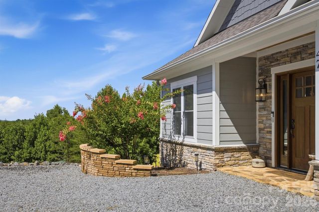 47 Pleasant Ridge Trail, Nebo, NC 28761