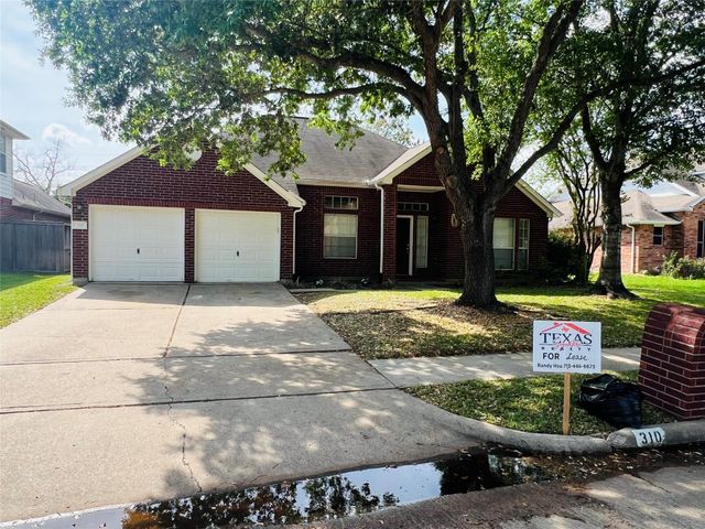 310 Annes Way, Stafford, TX 77477