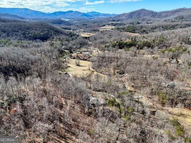 2912 Gribble Edwards Road, Hayesville, NC 28904