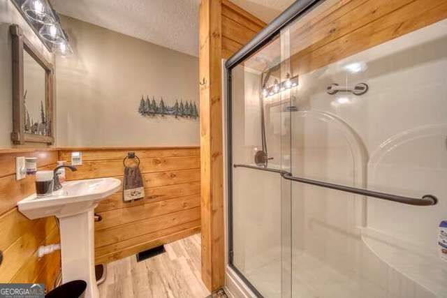 2912 Gribble Edwards Road, Hayesville, NC 28904