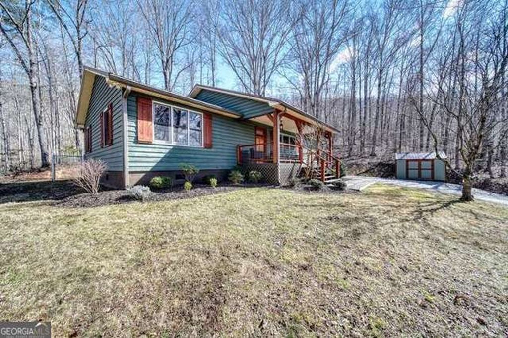 2912 Gribble Edwards Road, Hayesville, NC 28904