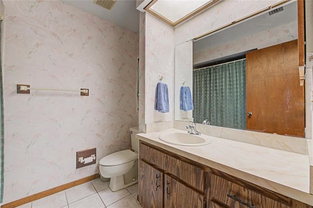 901 TARAWOOD LANE, Valrico, FL 33594