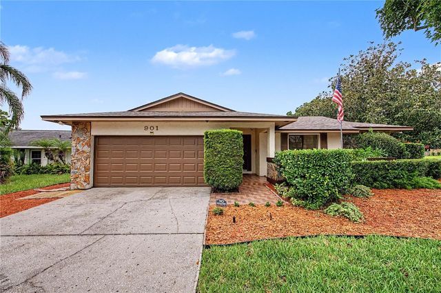 901 TARAWOOD LANE, Valrico, FL 33594