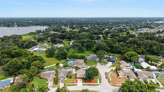 901 TARAWOOD LANE, Valrico, FL 33594