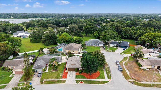 901 TARAWOOD LANE, Valrico, FL 33594