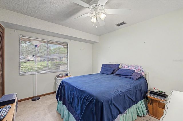 901 TARAWOOD LANE, Valrico, FL 33594