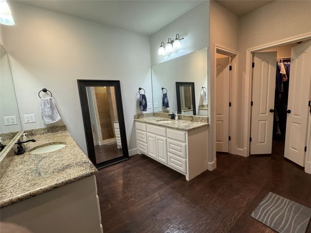 251 Rs County Road 3430, Emory, TX 75440