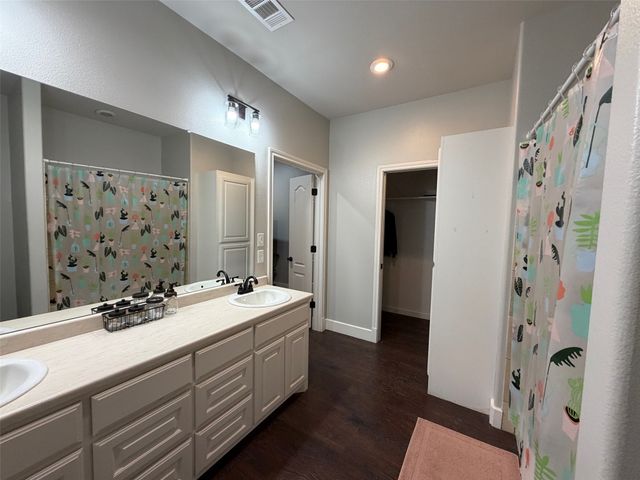 251 Rs County Road 3430, Emory, TX 75440