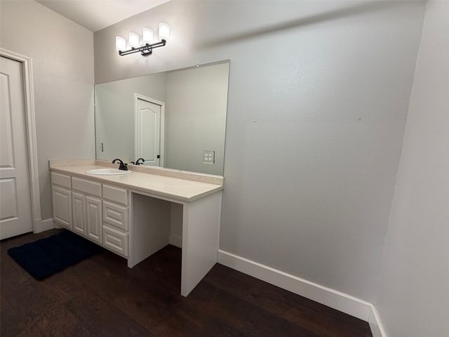 251 Rs County Road 3430, Emory, TX 75440