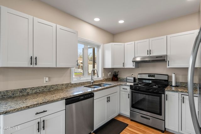 3096 Guilderland Avenue, Rotterdam, NY 12306