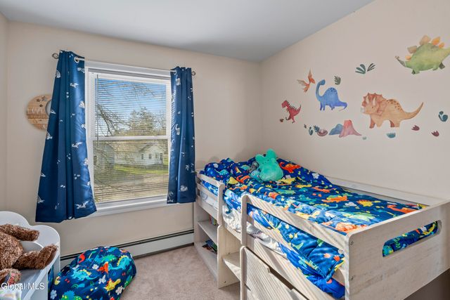 3096 Guilderland Avenue, Rotterdam, NY 12306