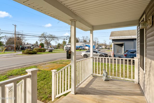 3096 Guilderland Avenue, Rotterdam, NY 12306
