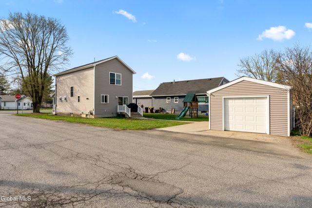 3096 Guilderland Avenue, Rotterdam, NY 12306